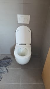 spülrandloses TAHARET Dusch WC inkl. Armatur und Soft-Close Sitz Kunden-Foto 1