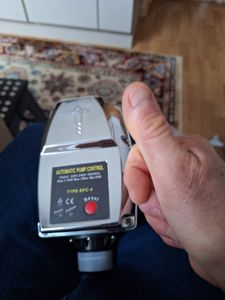 Wyłącznik ciśnieniowy Wiltec SKD-5 230V 1-fazowy do 10 bar, wyłącznik ciśnieniowy z zabezpieczeniem przed suchobiegiem do domowych instalacji wodociągowych i pomp, niezawodne sterowanie pompą Zdjęcie produktu od klienta nr 14