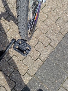24 Zoll Fahrrad Shimano 21 Gang Mädchenfahrrad Lila mit Beleuchtung 790 Kunden-Foto 8