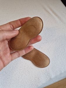 iHeel® Pads - 3er-Pack (6 Stück) - ​Blasen- & Fersenschutz ohne Pflaster - Rutschfest - Verschleißfest - Fersenpolster - Fersenkissen - Fersenschützer Kunden-Foto 2