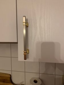 Klebefolie Möbel 45x200 cm - Eiche Wildwuchs - Möbelfolie selbstklebend in Holzoptik - Folie für Möbel zur Renovierung von Türen, Schränken und Regalen - Möbelfolie dekorativ und pflegeleicht Kunden-Foto 2