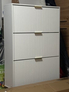 Schmaler Schuhkipper, Schuhschrank mit 3 Klappen, für Eingangsbereich, Flur, Mid Century Modern, weiß Kunden-Foto 2
