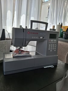 Singer HD 6805 Nähmaschine Kunden-Foto 1