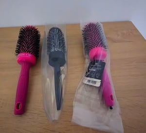 Olivia Garden Brosse à cheveux Ceramic+Ion Tourmalin Pink 45 mm Photo du client 1
