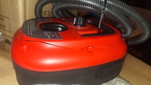 Dampfreiniger, 2500W Tragbarer Handdampfreiniger Hochtemperatur, mit 3 Bürstenköpfen und 6 Gänge einstellbar für Küchenmöbel Badezimmer Auto, Weiß Kunden-Foto 3