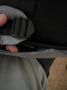 Der Rucksack kam zerrissen an