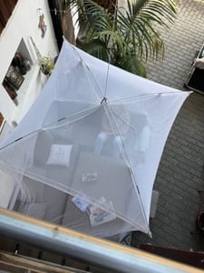 Moskitiera Deconet - XL XX - obwód górnej ramy 150 cm/ 1250 cm - BIAŁA - 2 os. Zdjęcie produktu od klienta nr 1