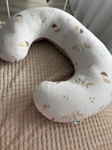 Pepi kojící polštář kojící roh kojící veverka malé dítě kojící polštář pro krmení dětí novorozenců Kojení - Lovely Bird s Cappucino Velvet Fotografie od zákazníka č. 1