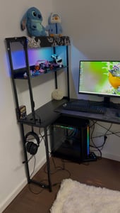 Gaming Schreibtisch L-Form 110x80 cm LED Steckdose Eckschreibtisch mit Regal Haken Aufbewahrung Gamer Tisch Schwarz Kunden-Foto 1