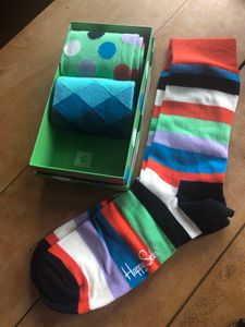 HAPPY SOCKS - 3er Pack Classic Multicolor Socken Geschenkbox Geschenkpackung Box - Faded Diamond, Stripe und Dot-Uni - Grösse 36-40 Kunden-Foto 1