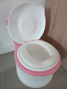 Twinky® Töpfchen für Kinder und Baby – 3-in-1 Toilettentrainer mit Musik- und Spültaste – Toilettensitz mit Deckel und WC-Rollenhalter Kunden-Foto 2