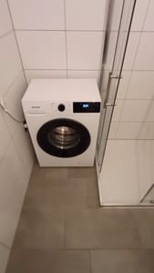 Gorenje WNHPI64SAPS/DE Waschmaschine Frontlader 6 kg - 1400 U/min. - 15 Programme - AquaStop, Weiß Kunden-Foto 1