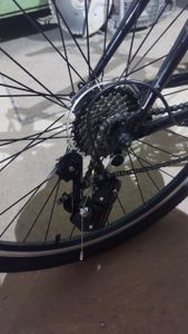 HILAND Mountainbike 26 Zoll MTB Herren Damen, mit 18 Gang, V-Bremse, Hardtail Fahrrad, Fahrräder für studentische Pendler, Schwarz Kunden-Foto 4
