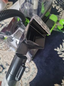 CLEANmaxx Teppichreinigungsgerät Professional Vibrations- und Seitenbürsten inkl. Shampoo Ersatzbürste  Waschsauger Polsterreiniger schwarz/grün Kunden-Foto 1
