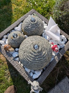 Springbrunnenpumpe 800 l/h Komplett Set mit 3x LED Beleuchtung in Kalt-Weiß Springbrunnen Pumpe Gartenbrunnen Teichbeleuchtung Teichpumpe DIY Kunden-Foto 2