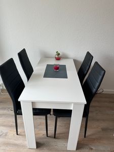 Modernes Esszimmer-Set Küche Tisch Und 4 Stühle Viki Sonoma / Schwarz Kunden-Foto 1