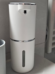 Automatischer Schaumseifenspender,3 Einstellbare Stufen,Wiederaufladbarer Seifenschalen mit Sensor,Wandmontierter,LCD-Display,Type-C Aufladung,Schwarz Kunden-Foto 2