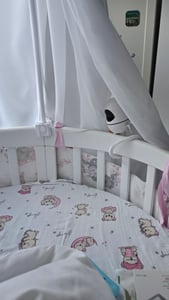 Babyphone mit Kamera und Halterung, 2.4GHz FHSS, 6000mAh, Nachtsicht,5" Monitor und 2x Zoom ECO/VOX, Temperaturalarm und Flexible Halterung Kunden-Foto 1