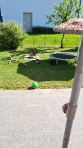 EINFEBEN 22tlg Set Teichzaun mit 10 Zaunelemente und 12 Befestigungsstaeben, Gartenzaun Zaun Teich, Gartenzaun Gruen, Welpenauslauf, Freigehege(Oberbogen) Kunden-Foto 1
