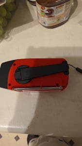 Solar radio,Selbstbetriebenes Kurbelradio mit LED-Taschenlampe,Notfallradio AM/FM Wetter Wind Up Radio, Handkurbel-Dynamo für Notladung von Smartphone Kunden-Foto 11