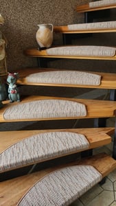 Tapis d'escalier Geneva demi-rond ou carré Protection d'escalier gris argent demi-rond Photo du client 1