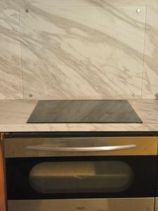 Mucola kuchyňský obklad splashback splashback ochrana stěn kuchyně sklo 6mm ESG - sklo 70x50CM Fotografie od zákazníka č. 2