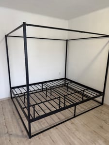 Himmelbett ’Kristianstad’ mit Lattenrost Metall 160 x 200 cm Schwarz Kunden-Foto 1