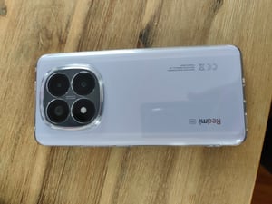 Xiaomi Redmi Note 14 Pro+ 5G Smartphone 8GB/256GB Lavender Purple Kunden-Foto 4