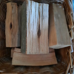120 kg trockene Buche, Kaminholz Brennholz Feuerholz Hartholz 25 cm Kunden-Foto 1