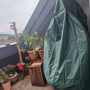 190x115cm Coperta per sedia sospesa all'aperto Copertura impermeabile per mobili da giardino per sedia sospesa con telaio Altalena sospesa Cestino, Colore: Nero Foto del cliente 1