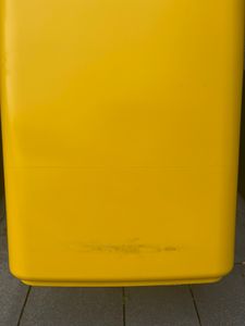 GARDIVO Mülltonne 120 Liter Abfalltonne Reststofftonne Mülleimer mit 2 geräuschlosen Rädern Klappdeckel mit zwei Griffen Gelb Kunden-Foto 1