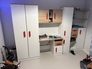 Jugendzimmer Wohnwand Kinderzimmer 300 cm Weiß/Sonoma mit sonoma Griffe Markus Kunden-Foto 3
