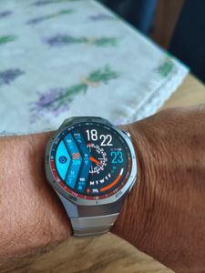 Huawei WATCH GT5 46mm, 3,63 cm (1.43"), AMOLED, GPS, 48 g Kunden-Foto 3