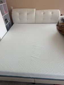 Ergonomische koudschuimmatras met 7 zones - 21 cm dik - 180 x 200 cm - H3 & H4 - Matras met traagschuim Klantenfoto 7