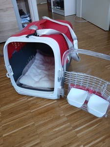 Scatola di trasporto Catit Cabrio Carrier 53 x 27 x 40,5 cm rosso-grigio Foto del cliente 3