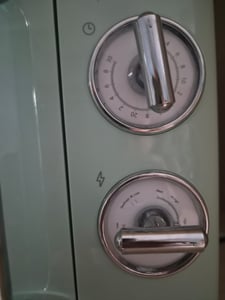 Four à micro-ondes Magnetron, 20 litres, modèle Proclean 3010, design rétro, couleur beige Photo du client 3
