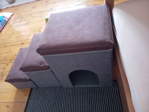 Hundetreppe 'Vojens' Haustiertreppe mit Höhle und 3 Stufen 76x33x43 cm Braun/Grau Kunden-Foto 1