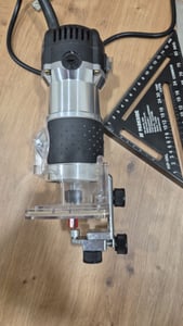 Fresa de 800W para trabajos en madera, con control de velocidad de 6 niveles, 30.000 RPM y 15 brocas para trabajos de bricolaje en madera Foto del cliente 1
