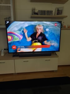 Sharp Fernseher Smart TV Fernsehgerät 55HM5245E 55 Zoll QLED 4K UHD * Kunden-Foto 1