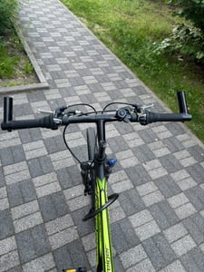 Bergsteiger Detroit 29 Zoll Mountainbike, geeignet ab 170 cm, Scheibenbremse, Shimano 21 Gang-Schaltung, Gabel-Federung mit Lockout-Funktion, Jungen-Fahrrad & Herren-Fahrrad Kunden-Foto 5