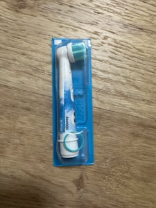 Oral-B EB10S-3 Stages Power Frozen II Kunden-Foto 2