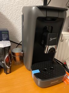 Philips Senseo® Maestro Kaffee Pad Maschine, Kaffeestärkewahl, Memo Funktion, 1.2 L Wasserbehälter, Grau (CSA260/50) Kunden-Foto 1