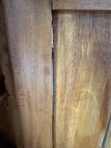 ŠATNÍ DESKA 80x36cm (VxŠ) masiv | telefonní stolek | barva: 08 medová voskovaná Fotografie od zákazníka č. 1
