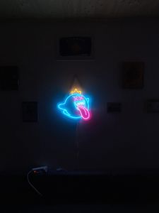 Geist Leuchtreklame LED Neonlicht USB Neonschild Neon Nachtlicht Batteriebetrieben für Wand Kinderzimmer Spielzimmer Bar Party Weihnachten Dekoration, Blau Kunden-Foto 2