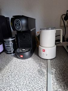illy Milchaufschäumer weiß by Piero Lissoni Kunden-Foto 1