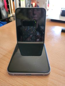 Galaxy Z Flip6 512GB, mobiele telefoon Klantenfoto 1