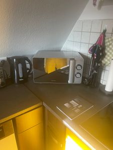 Cecotec 01527, Na pracovnú dosku, Mikrovlnná rúra s grilom, 20 L, 700 W, Otočné, Čierna, zrkadlo Fotografia od zákazníka č. 1