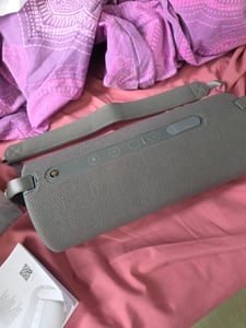 Loewe WE. Hear 2 Storm Grey, Bluetooth Lautsprecher, 60W, Wasserresistent, Tragbar, Aufladbar, 17h Lange Akku Laufzeit, für Outdoor und Indoor Kunden-Foto 3