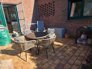 di volio Gartenmöbel-Set RIETI Beige/Grau, Garten Möbel aus Polyrattan und Stahl, Gartenmöbel für 6 Personen - Couchtisch & 6 Stühle Kunden-Foto 2