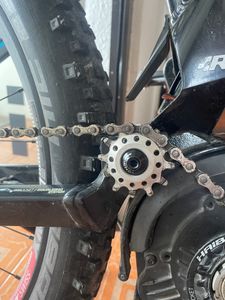 Winora ESA-PL + 6902-2RS + IRTW-28 Pulleywheel E-Bike, roulement complet à partir de 2014 Poulie de renvoi de chaîne, 12 dents, alu, grise Photo du client 1